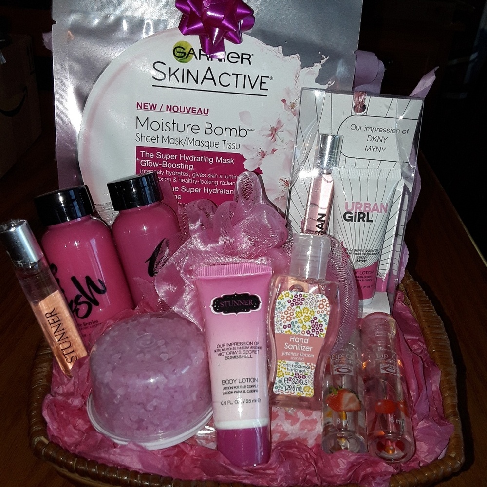 Pink Beauty Spa Gift Basket